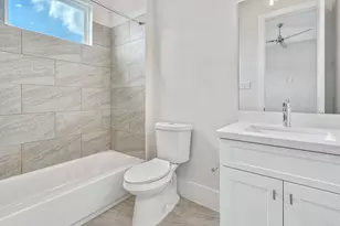 1236 W 21st St, Houston, TX 77008 - Photo 20
