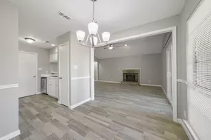 13607 Ravensway Dr, Cypress, TX 77429 - Photo 6
