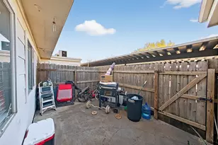 8101 Amelia Rd, Houston, TX 77055 - Photo 38