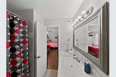 8101 Amelia Road #404, Houston, TX 77055 - Photo 34