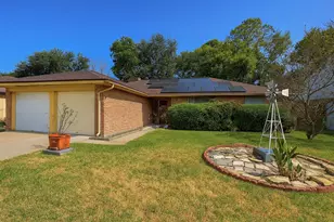 11002 Radford Ln, Houston, TX 77099 - Photo 1