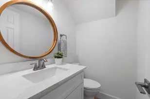 14715 Barryknoll Ln, Houston, TX 77079 - Photo 10