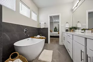 10614 Cascade Ledge Ln, Houston, TX 77025 - Photo 16