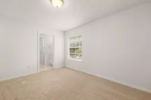 9423 Walnut Brook Ct, Houston, TX 77040 - Photo 32