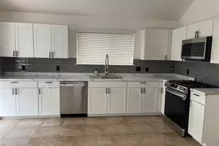2035 Bluffton Ln Ln, Katy, TX 77450 - Photo 8