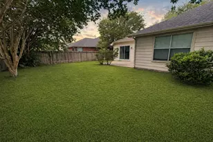 2035 Bluffton Ln Ln, Katy, TX 77450 - Photo 20