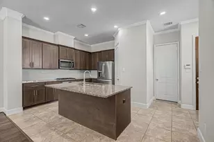829 W 20th St, Houston, TX 77008 - Photo 6