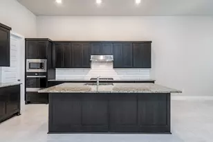 1723 Divino Pass, Conroe, TX 77304 - Photo 10