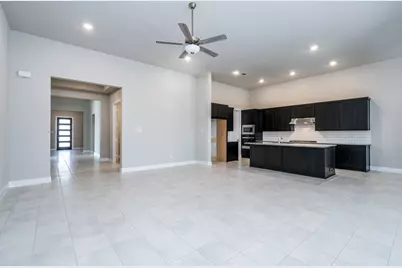 1723 Divino Pass, Conroe, TX 77304 - Photo 6