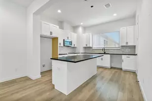 3403 Daphne St, Houston, TX 77021 - Photo 1