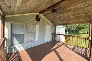 9635 Cedar Ridge Ct, Willis, TX 77318 - Photo 2