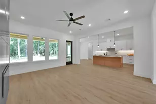 6422 Sugar Bush Dr, Magnolia, TX 77354 - Photo 6