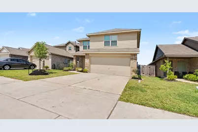 9106 Burnet Fields Drive, Baytown, TX 77521 - Photo 4