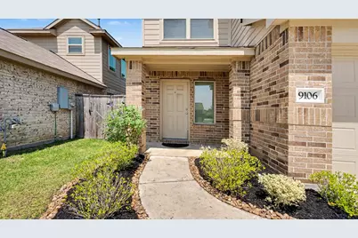 9106 Burnet Fields Drive, Baytown, TX 77521 - Photo 2