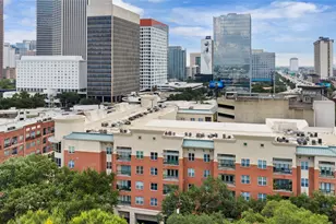 300 St Joseph Pkwy, Houston, TX 77002 - Photo 24