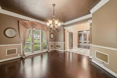 5315 April Run Court, Sugar Land, TX 77479 - Photo 14