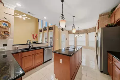 5315 April Run Court, Sugar Land, TX 77479 - Photo 8