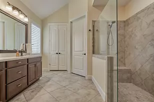 11 S Sandbells Park Ln, Montgomery, TX 77316 - Photo 26