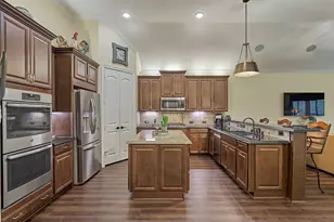 11 S Sandbells Park Ln, Montgomery, TX 77316 - Photo 14