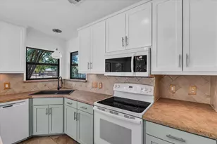 419 Ryan Ave, Burleson, TX 76028 - Photo 14