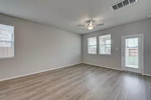 17613 Rosette Grass Dr, Conroe, TX 77385 - Photo 6
