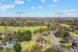 215 Ridgemont Dr, Alvin, TX 77511 - Photo 2