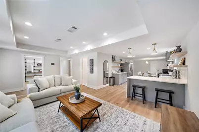 1120 W 21st Street, Houston, TX 77008 - Photo 6