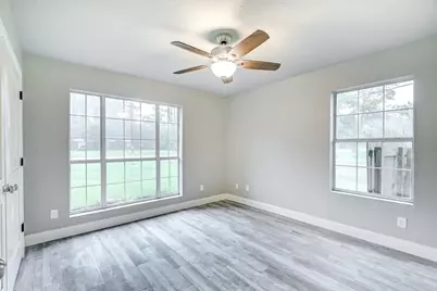 156 Corbett Street, Vidor, TX 77662 - Photo 16
