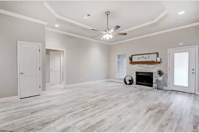 156 Corbett Street, Vidor, TX 77662 - Photo 6