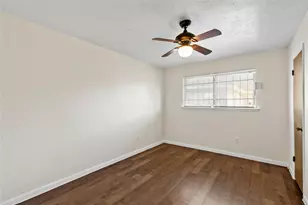11007 Gatlinburg Dr, Houston, TX 77031 - Photo 14