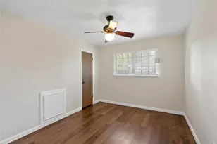 11007 Gatlinburg Dr, Houston, TX 77031 - Photo 18