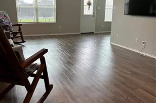 4310 Sand Pebble Ln, Baytown, TX 77521 - Photo 4