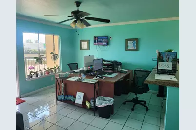 9520 Seawall #121, Galveston, TX 77554 - Photo 4