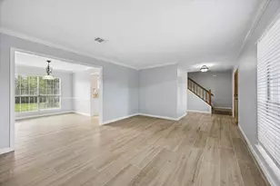 806 Forest Bay Ct, Houston, TX 77062 - Photo 2