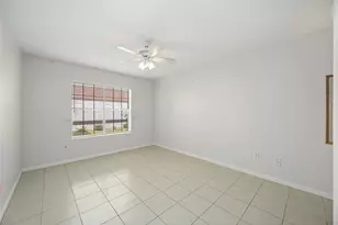 2250 Bering Dr, Houston, TX 77057 - Photo 12