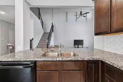 205 Bonita Beach Drive, Katy, TX 77493 - Photo 16