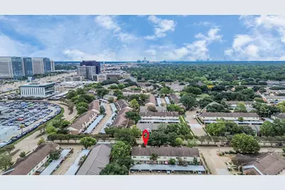 1365 Country Place Drive, Houston, TX 77079 - Photo 34