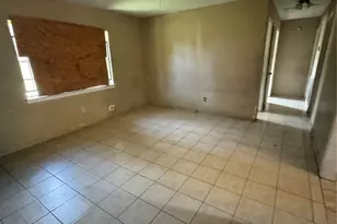 11018 Dalebrook Dr, Houston, TX 77016 - Photo 8