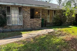 11018 Dalebrook Dr, Houston, TX 77016 - Photo 1