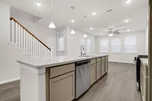 5606 Hyde Park Dr, Pasadena, TX 77505 - Photo 6