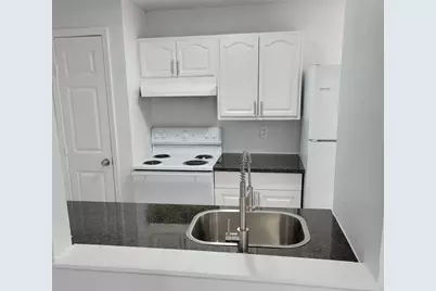 8605 Meta #A, Houston, TX 77022 - Photo 6