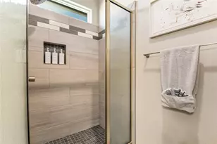 200 Mobile, Crystal Beach, TX 77650 - Photo 40