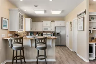 200 Mobile, Crystal Beach, TX 77650 - Photo 14