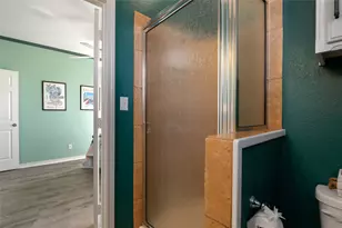 200 Mobile, Crystal Beach, TX 77650 - Photo 36