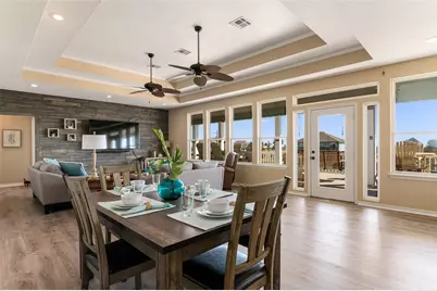 200 Mobile, Crystal Beach, TX 77650 - Photo 12