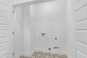 6186 Eastland St, Houston, TX 77028 - Photo 24
