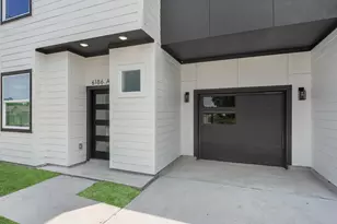 6186 Eastland St, Houston, TX 77028 - Photo 2