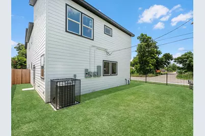6186 Eastland Street #A/B, Houston, TX 77028 - Photo 26