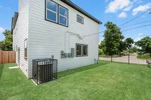 6186 Eastland St, Houston, TX 77028 - Photo 26