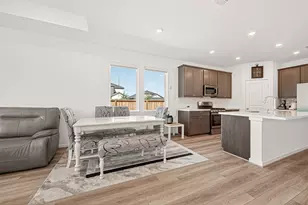 9747 Pettus Crk Dr, Cypress, TX 77433 - Photo 14